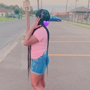 Meet your Posher, Mya